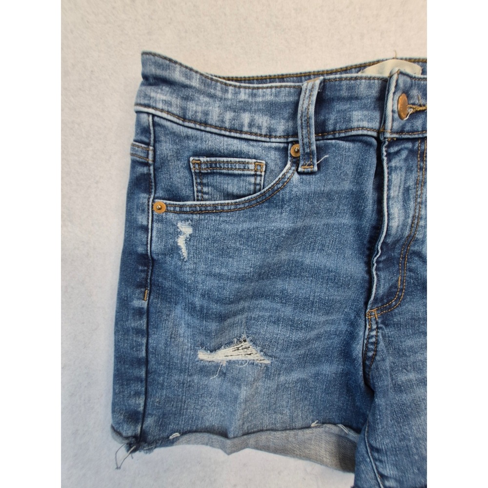 Universal Thread High Rise Midi Jorts Womens 8/29 Blue Distressed Raw Hem - Picture 5 of 14